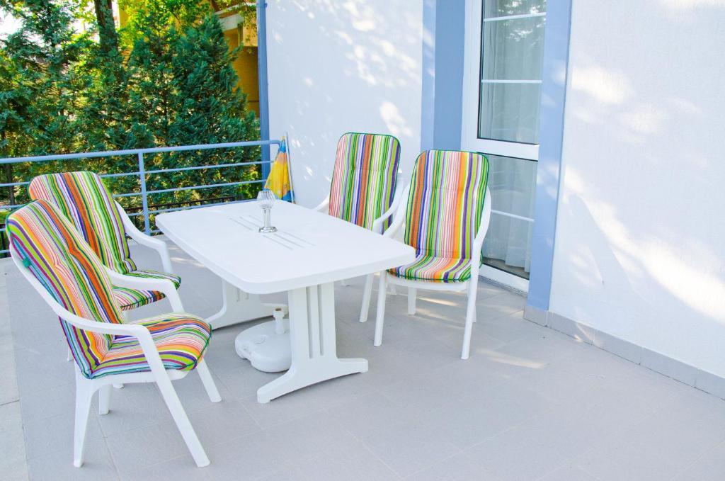 Samson Apartment Hajduszoboszlo Phòng bức ảnh